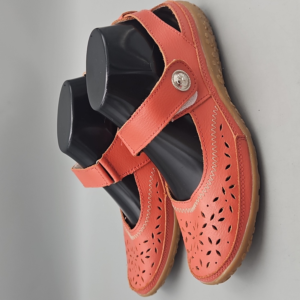Spring Step Women's Streetwise Mary Jane SZ 39 M 8.5 Coral Orange Leather Shoes
